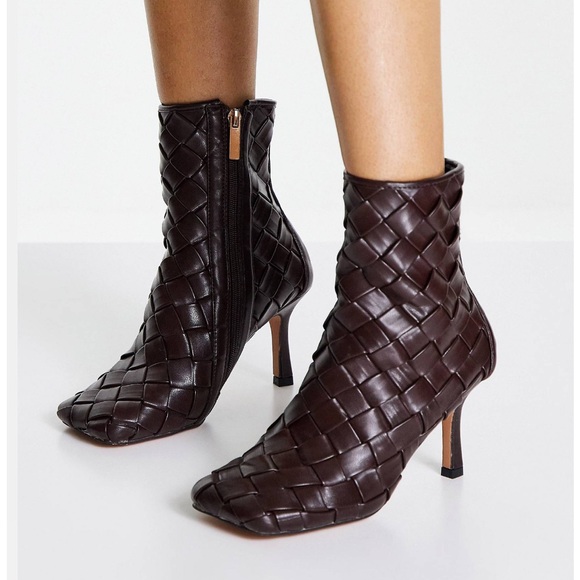 NWT ASOS EVITA US-10-11 HIGH HEELED SQUARE TOE WOVEN FAUX LEATHER BOOT - Picture 2 of 11